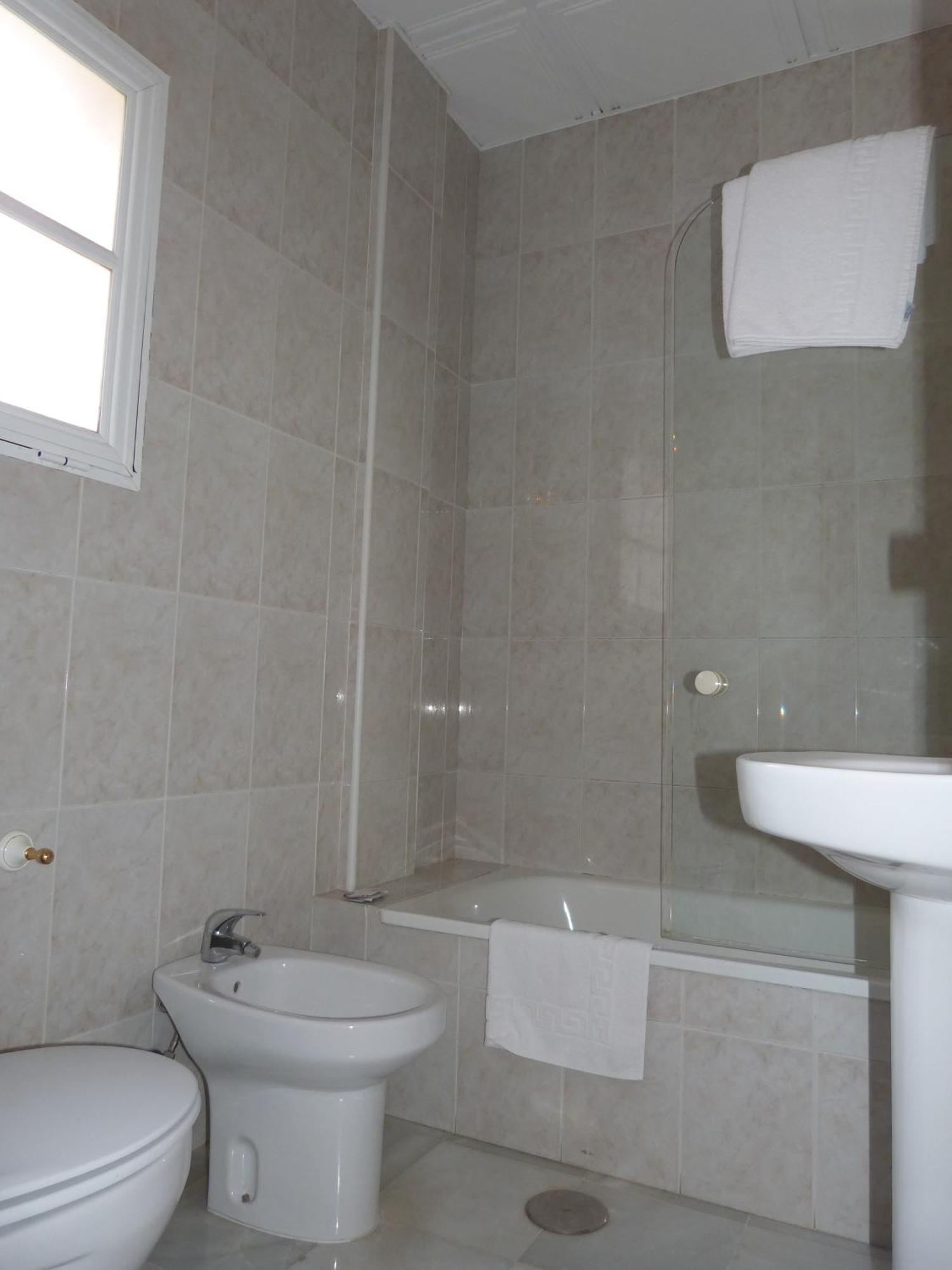 Hostal Restaurante Las Canteras Pedrera Kültér fotó