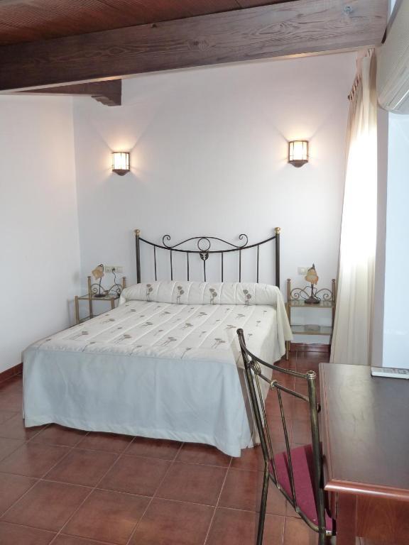 Hostal Restaurante Las Canteras Pedrera Szoba fotó